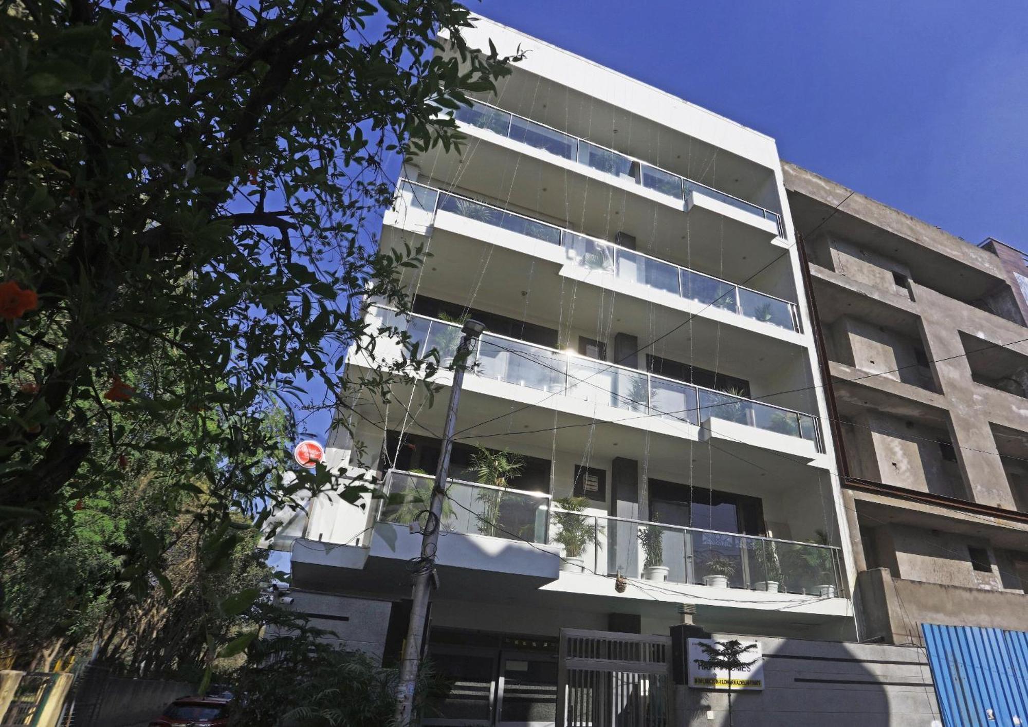 Hotel Aerostar Gold - Opposite Max Healthcare Dillí Exteriér fotografie